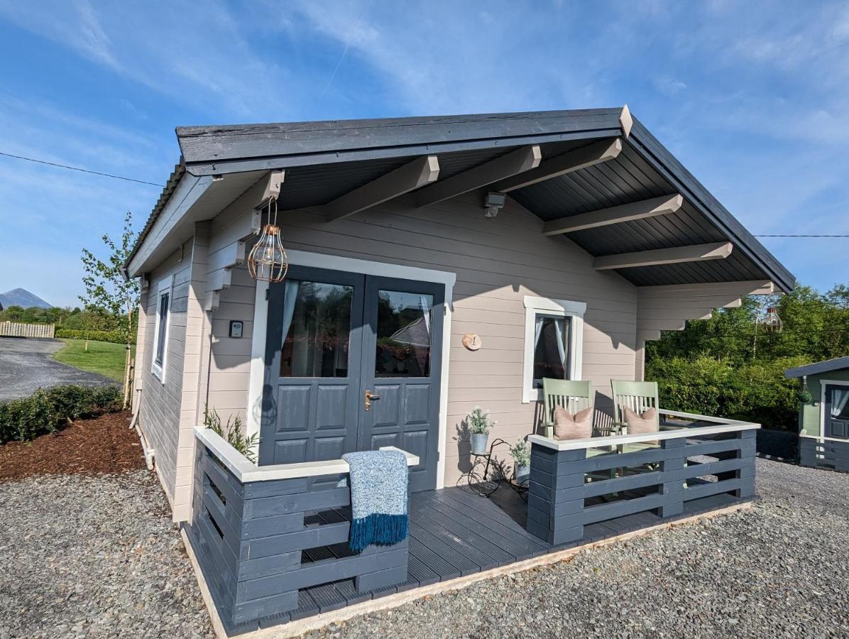Westport Country Chalets Bagian luar foto